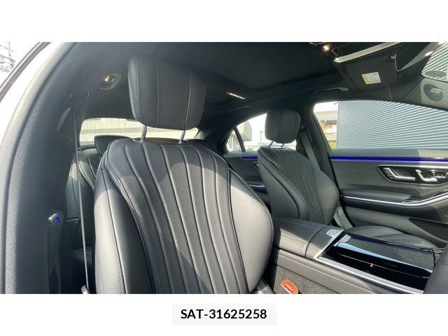 Mercedes Benz S-CLASS 2024-11 2487042-16