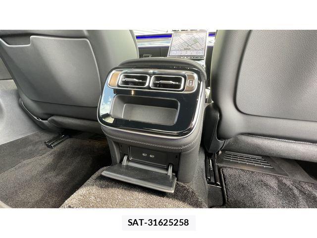 Mercedes Benz S-CLASS 2024-11 2487042-20