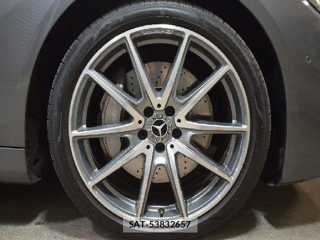 Mercedes Benz S-CLASS 2019-06 2670290-24