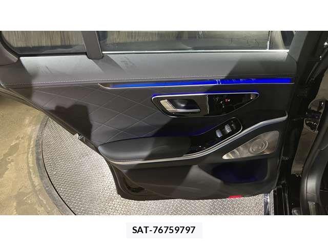 Mercedes Benz S-CLASS 2025-03 4140056-13