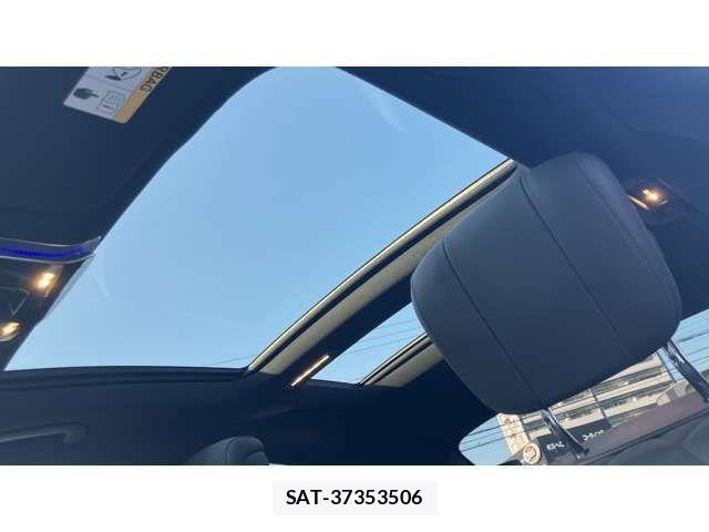 Mercedes Benz S-CLASS 2022-11 4596512-6