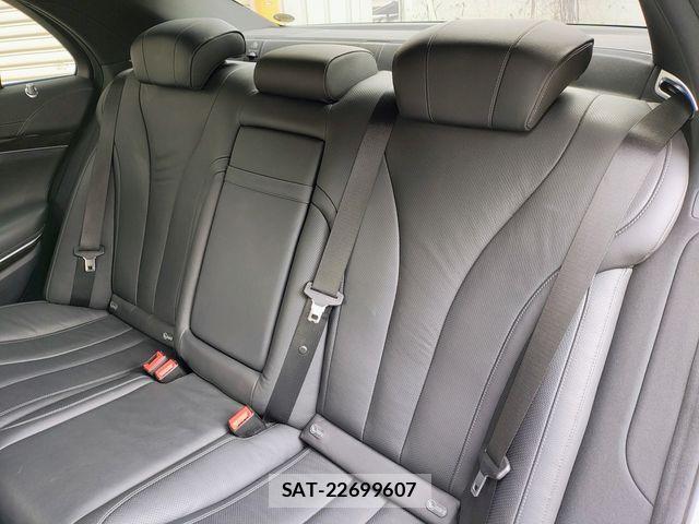 Mercedes Benz S-CLASS 2016-06 4755459-21