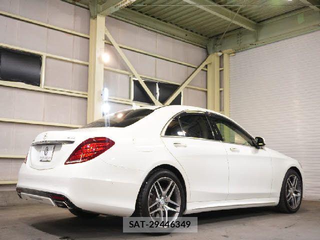 Mercedes Benz S-CLASS 2015-07 5871963-21