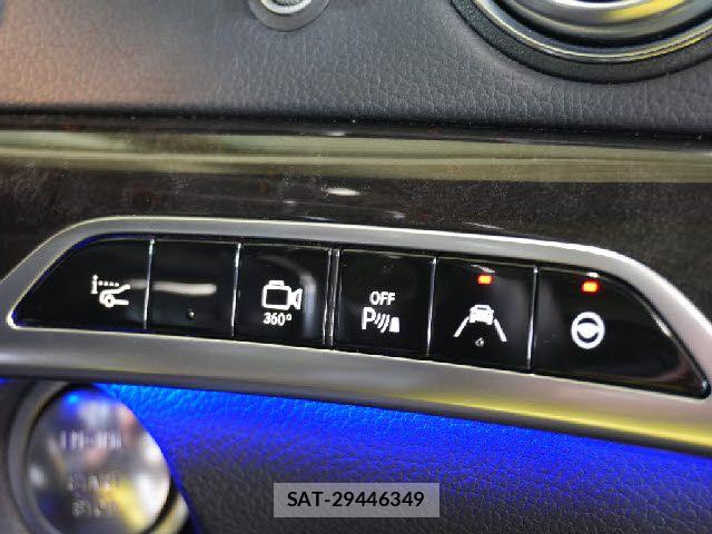 Mercedes Benz S-CLASS 2015-07 5871963-7