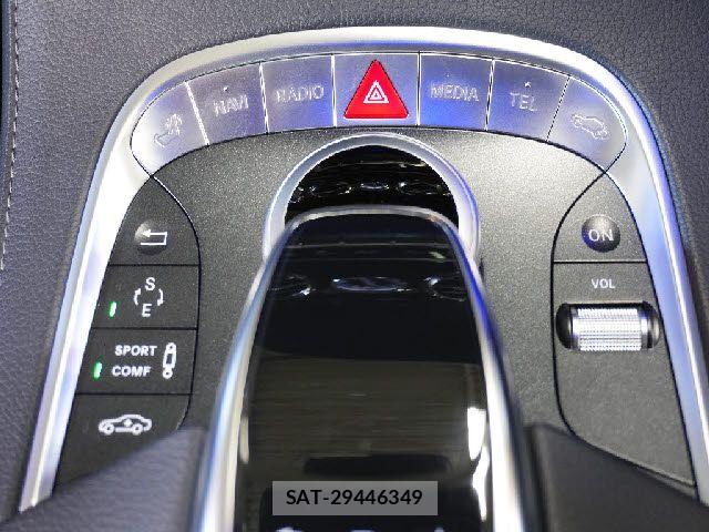 Mercedes Benz S-CLASS 2015-07 5871963-8