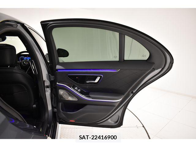 Mercedes Benz S-CLASS 2021-08 6613232-11