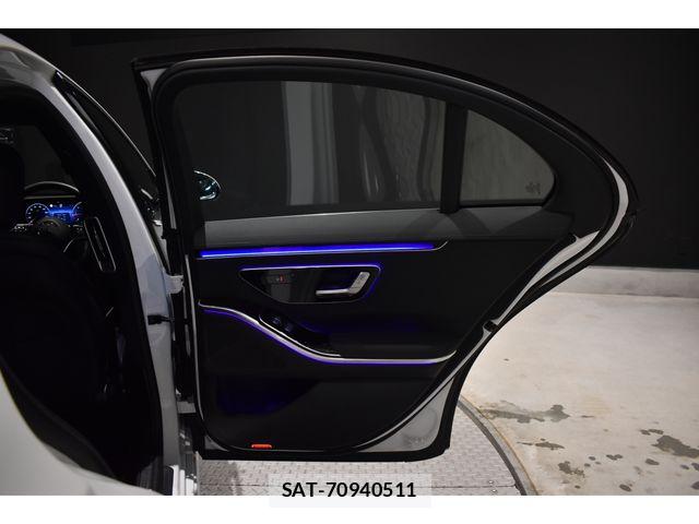 Mercedes Benz S-CLASS 2024-11 6995636-10