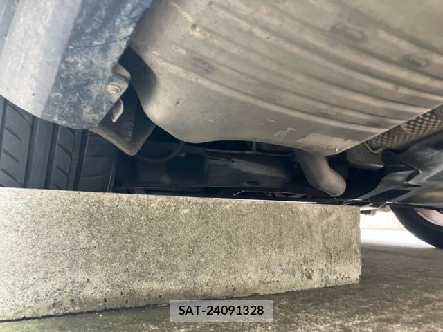 Mercedes Benz S-CLASS 2014-05 7221710-11