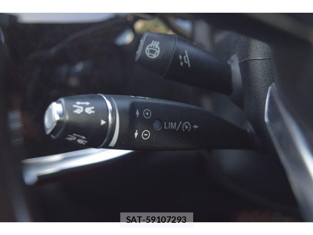 Mercedes Benz S-CLASS 2016-07 7221706-26