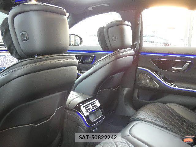 Mercedes Benz S-CLASS 2021-02 7272320-25