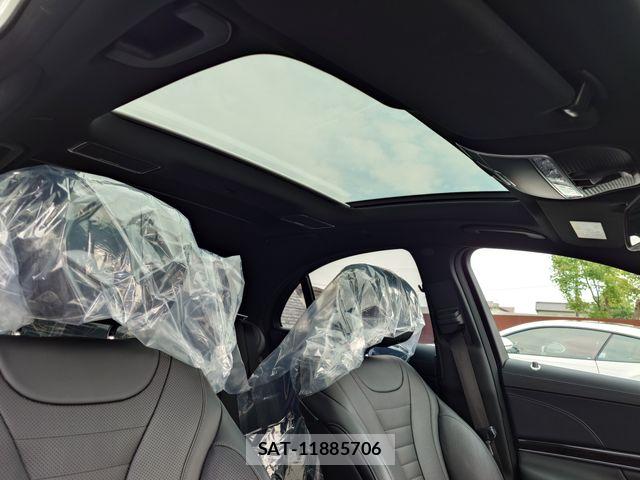 Mercedes Benz S-CLASS 2017-02 7358742-12
