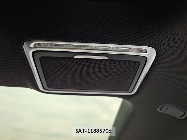 Mercedes Benz S-CLASS 2017-02 7358742-23