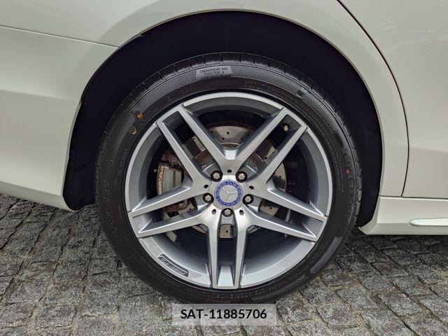 Mercedes Benz S-CLASS 2017-02 7358742-7