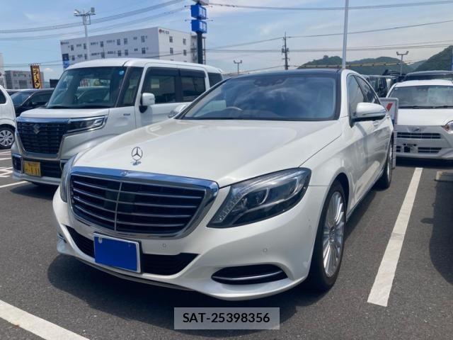 Mercedes Benz S-CLASS 2014-04 7455782-1