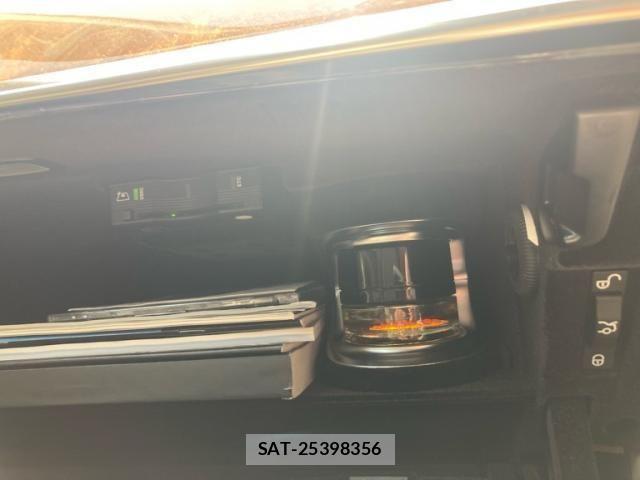 Mercedes Benz S-CLASS 2014-04 7455782-25