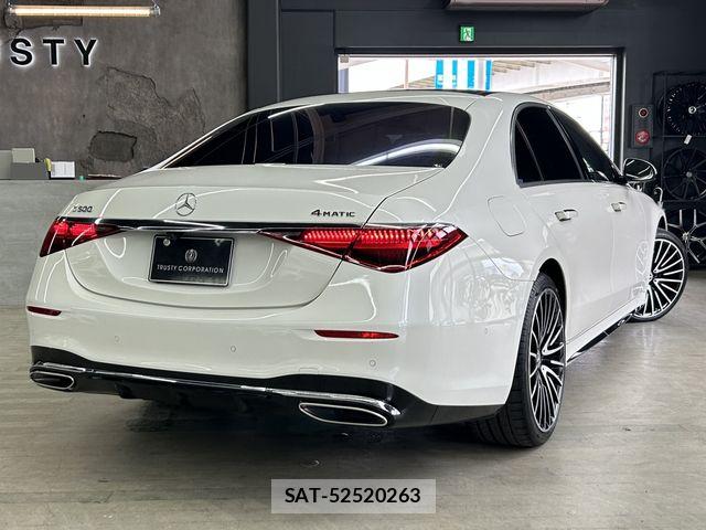 Mercedes Benz S-CLASS 2021-04 7562427-6