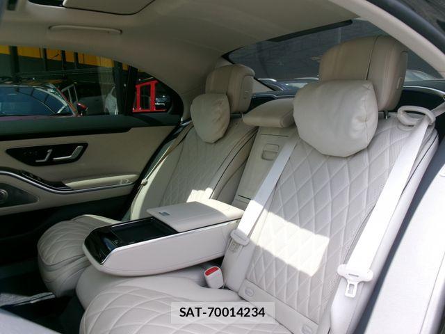 Mercedes Benz S-CLASS 2023-03 7562426-17