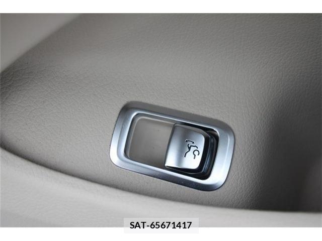 Mercedes Benz S-CLASS 2016-08 7725627-28