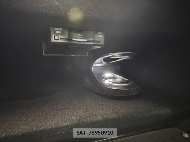 Mercedes Benz S-CLASS 2024-01 8208700-12