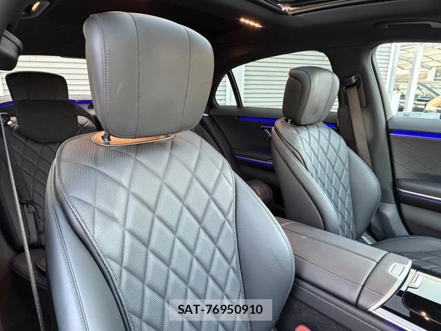 Mercedes Benz S-CLASS 2024-01 8208700-3
