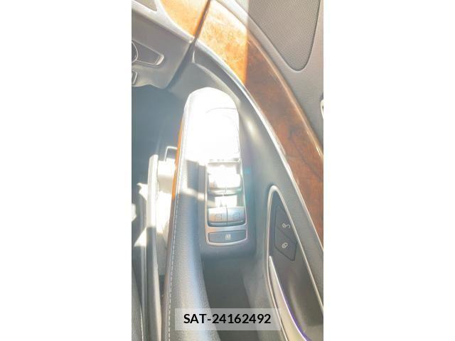 Mercedes Benz S-CLASS 2016-03 8413585-12