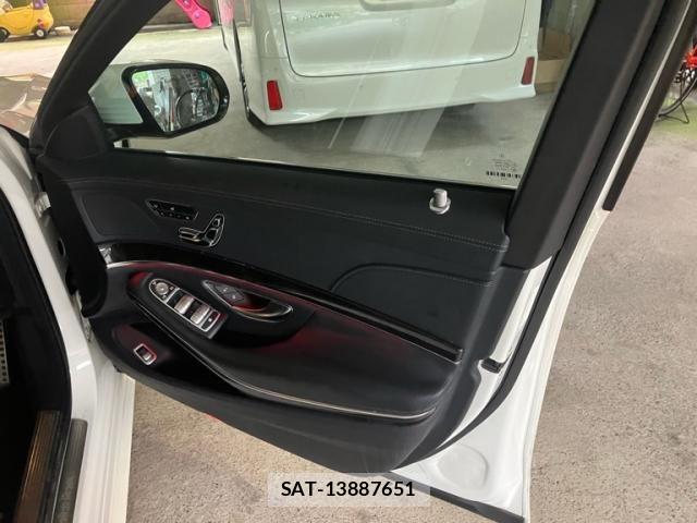 Mercedes Benz S-CLASS 2016-03 8438428-10