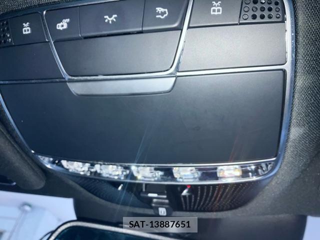 Mercedes Benz S-CLASS 2016-03 8438428-21
