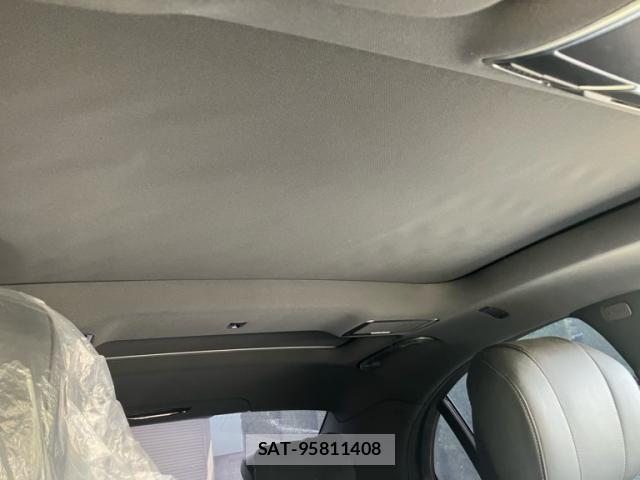 Mercedes Benz S-CLASS 2016-03 8627697-24