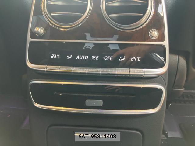 Mercedes Benz S-CLASS 2016-03 8627697-27