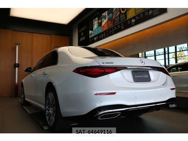 Mercedes Benz S-CLASS 2023-04 8830304-6
