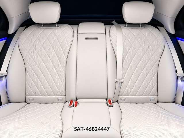 Mercedes Benz S-CLASS 2022-06 8830298-14
