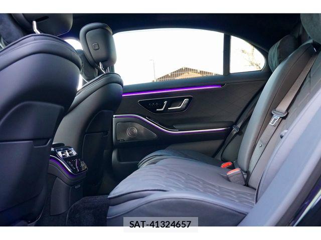 Mercedes Benz S-CLASS 2021-07 8883908-17