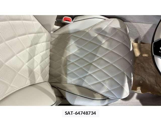 Mercedes Benz S-CLASS 2025-12 8146163-16