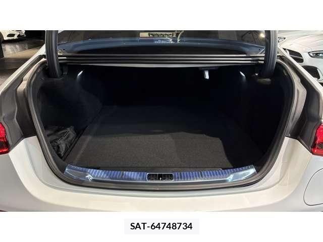 Mercedes Benz S-CLASS 2025-12 8146163-23