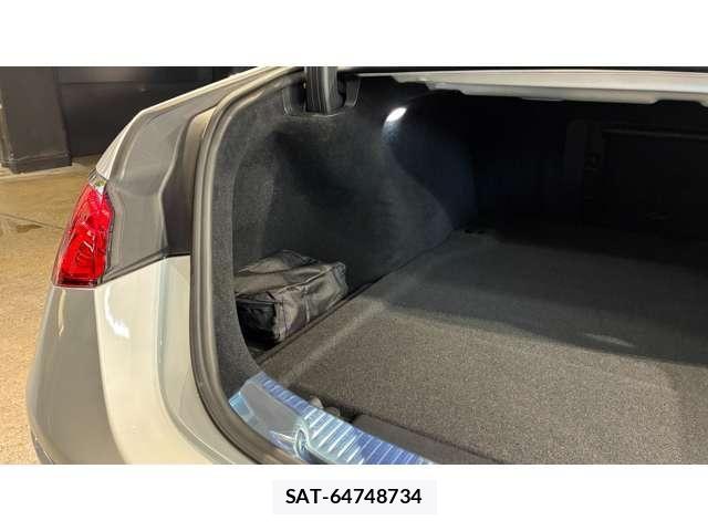 Mercedes Benz S-CLASS 2025-12 8146163-24