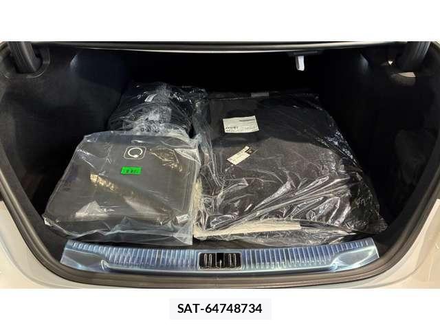 Mercedes Benz S-CLASS 2025-12 8146163-26