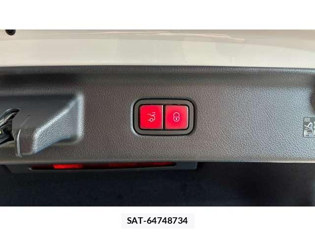 Mercedes Benz S-CLASS 2025-12 8146163-27