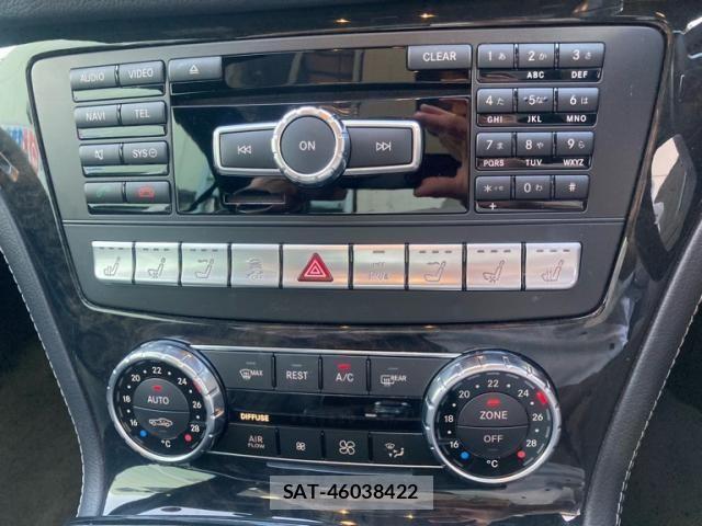 Mercedes Benz SL-CLASS 2013-12 1228702-9