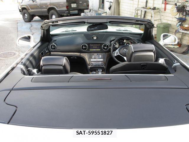 Mercedes Benz SL-CLASS 2012-10 3379383-26