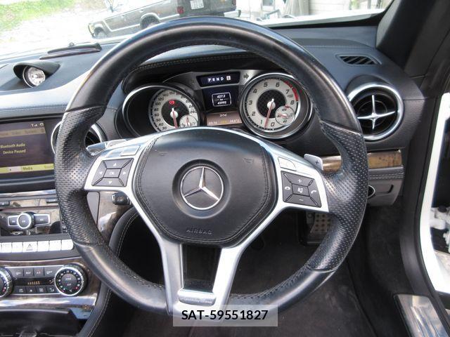 Mercedes Benz SL-CLASS 2012-10 3379383-8