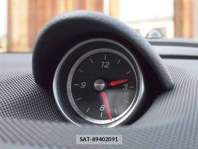 Mercedes Benz SL-CLASS 2016-12 3772040-18