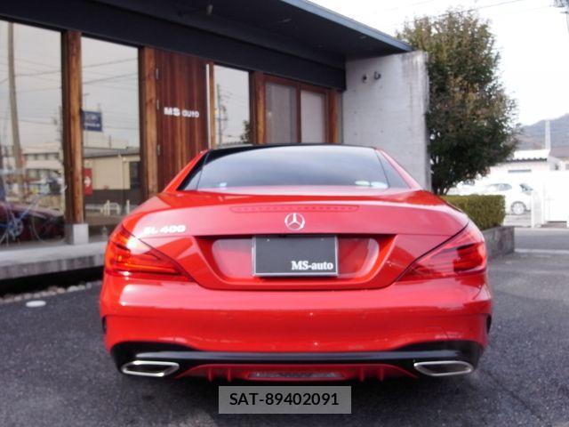 Mercedes Benz SL-CLASS 2016-12 3772040-23