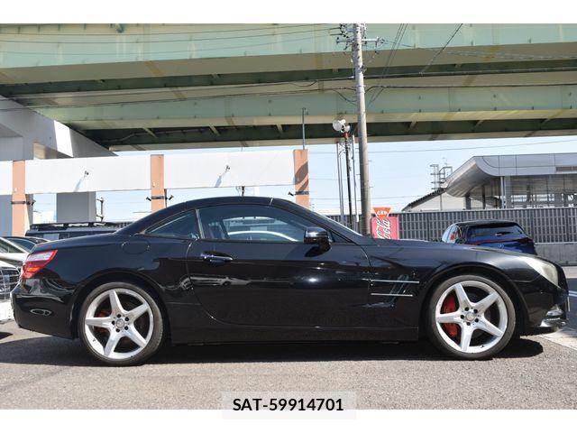 Mercedes Benz SL-CLASS 2013-04 4327003-13