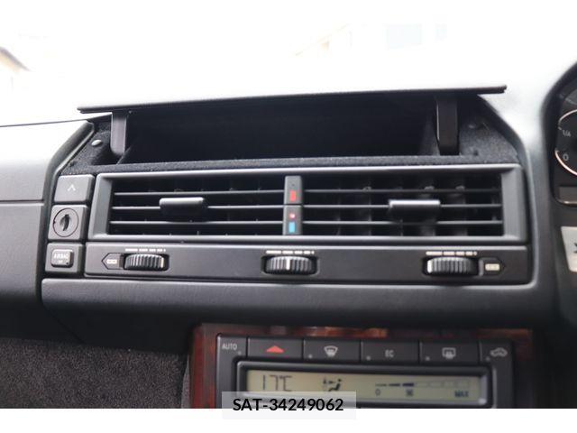 Mercedes Benz SL-CLASS 1999-06 6676872-20