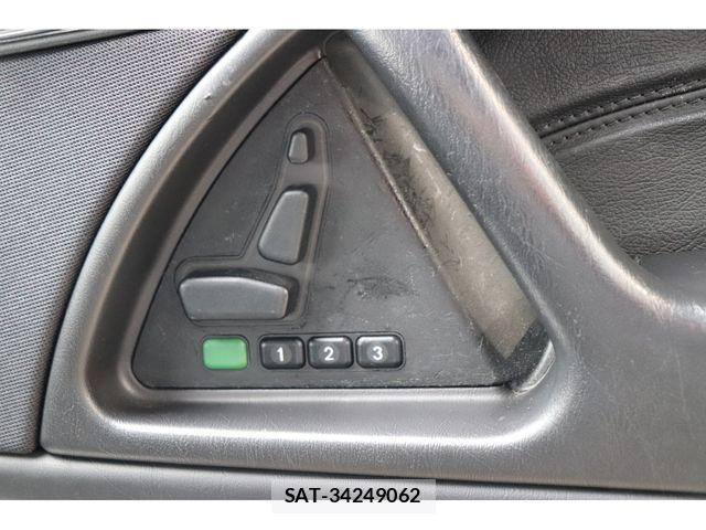 Mercedes Benz SL-CLASS 1999-06 6676872-25