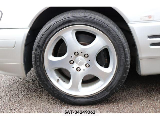 Mercedes Benz SL-CLASS 1999-06 6676872-26