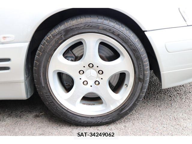 Mercedes Benz SL-CLASS 1999-06 6676872-29