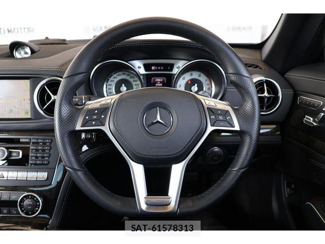 Mercedes Benz SL-CLASS 2014-04 6752390-10