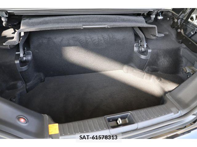 Mercedes Benz SL-CLASS 2014-04 6752390-27