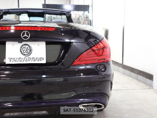 Mercedes Benz SL-CLASS 2016-06 6903125-15